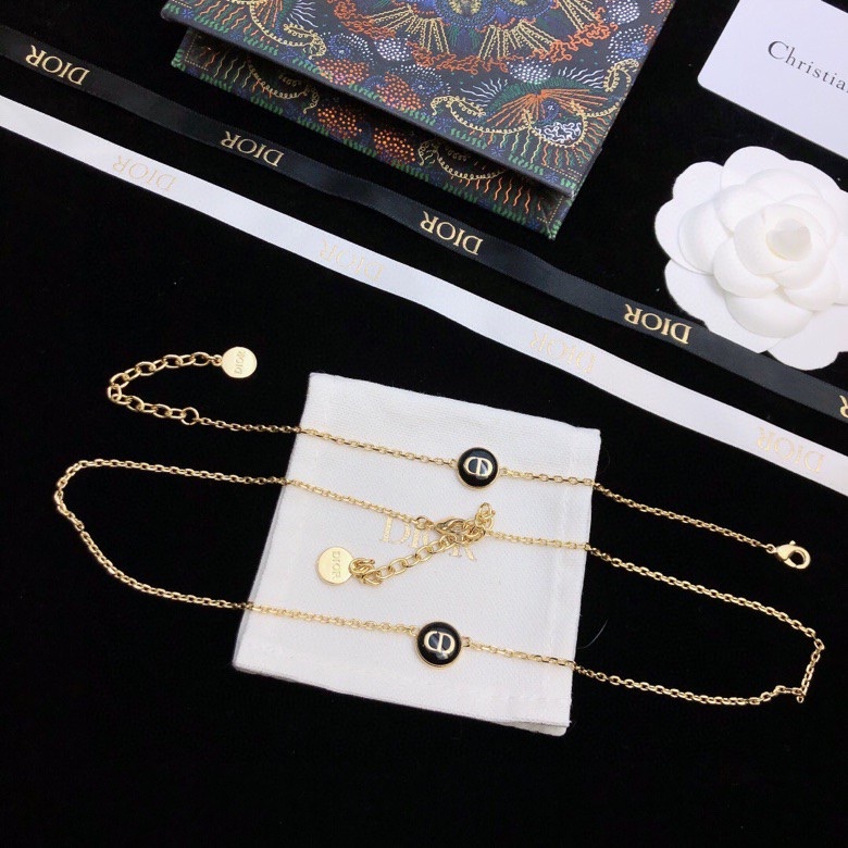 Christian Dior Necklaces